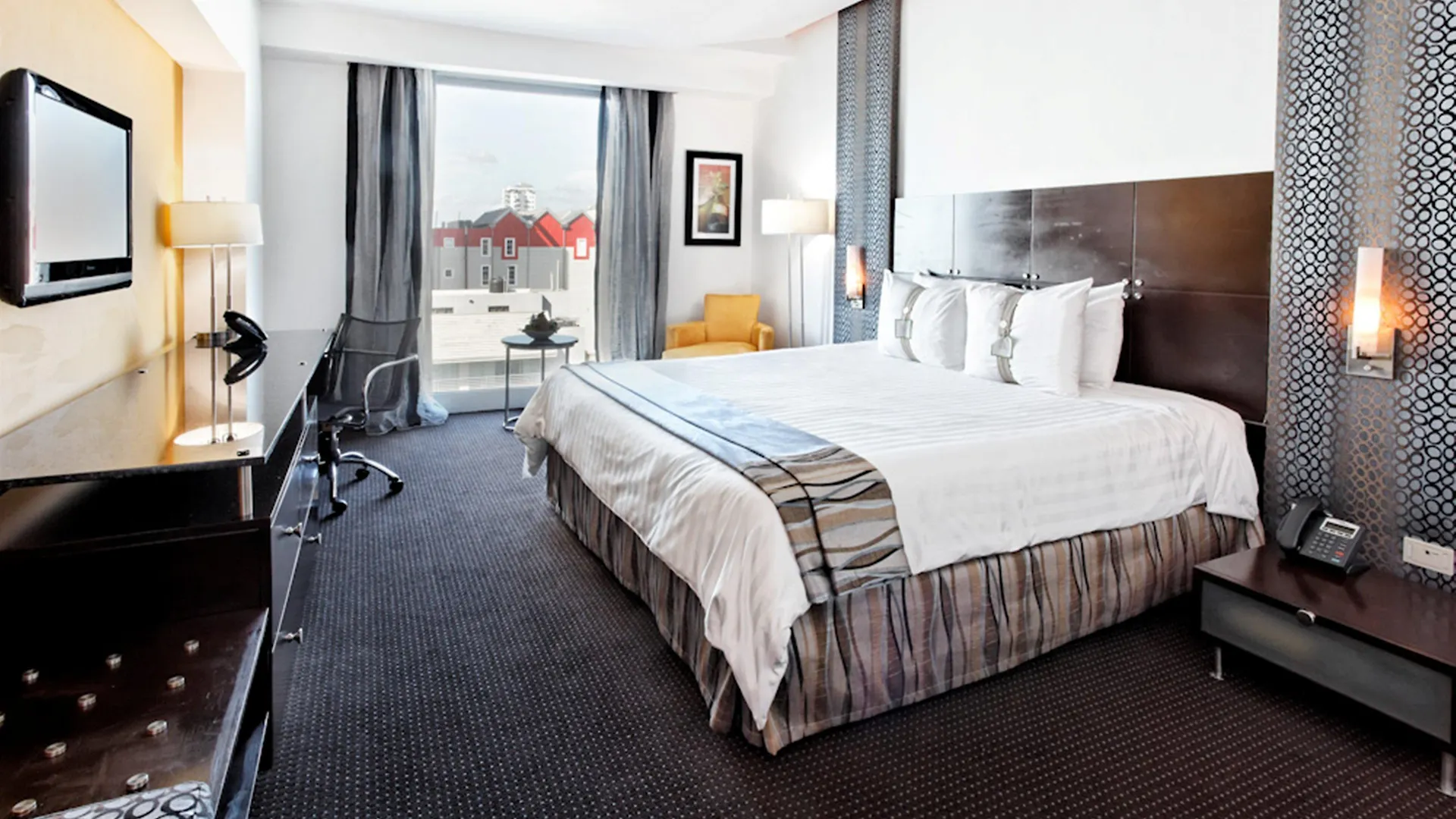 Holiday Inn Santo Domingo Hotel&Suites, an IHG Hotel