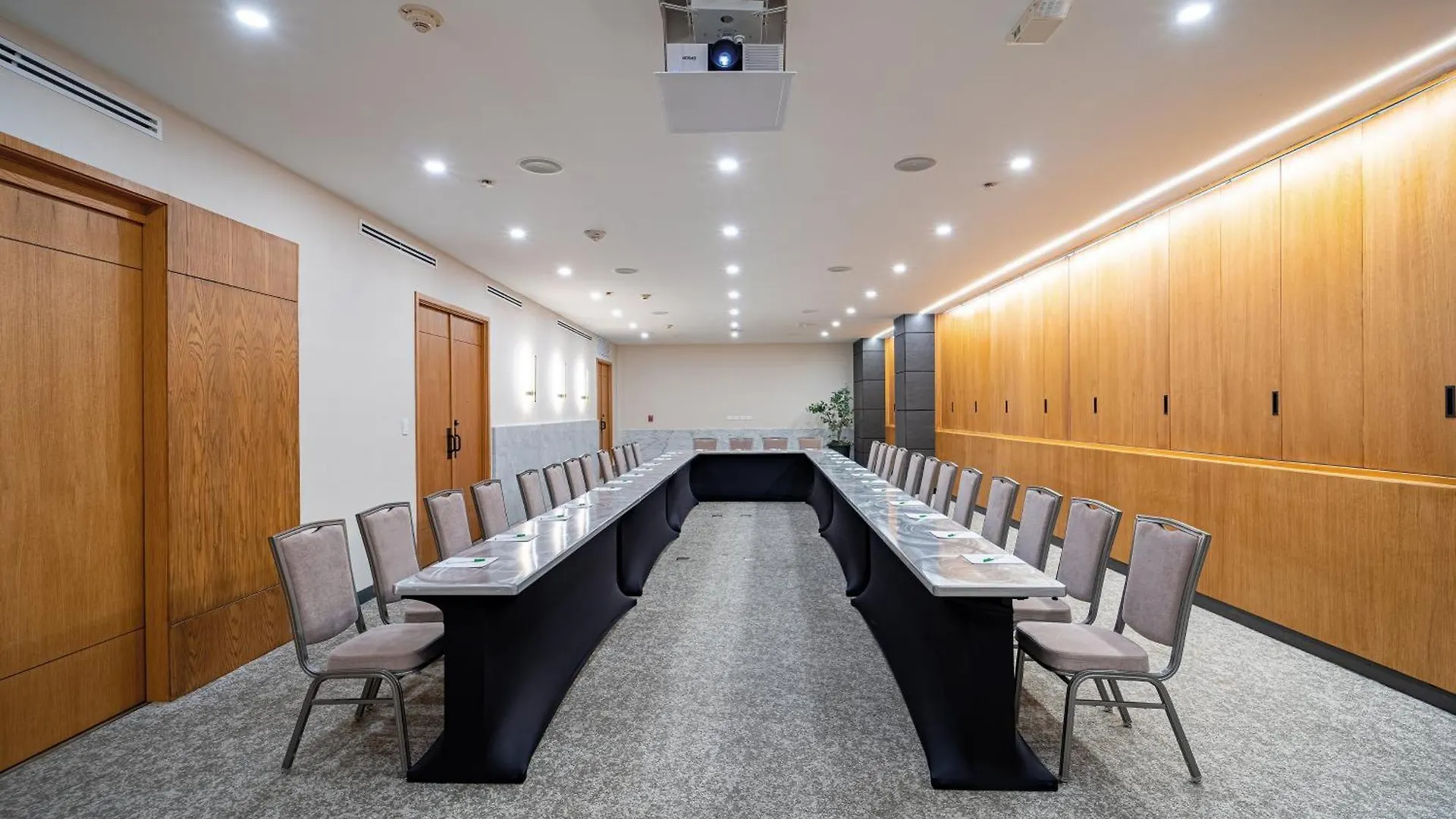 Holiday Inn Santo Domingo Hotel&Suites, an IHG Hotel