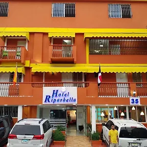 Hotel Riparbella, Saint-Domingue